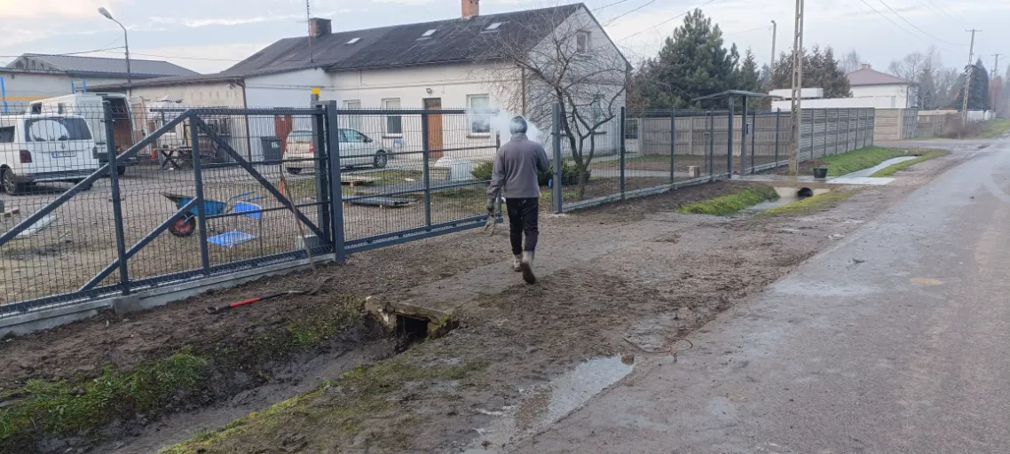 montaż bramy wjazdowej